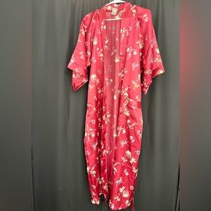 Suzanne Somers robe 100% polyester size M